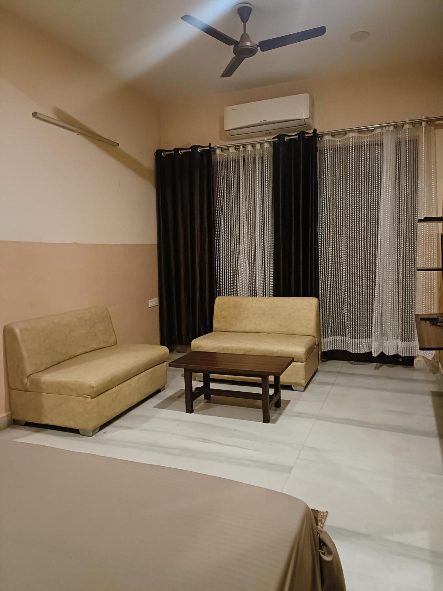 Apartmán Mi Casa Sector 47 Gurgáon Exteriér fotografie